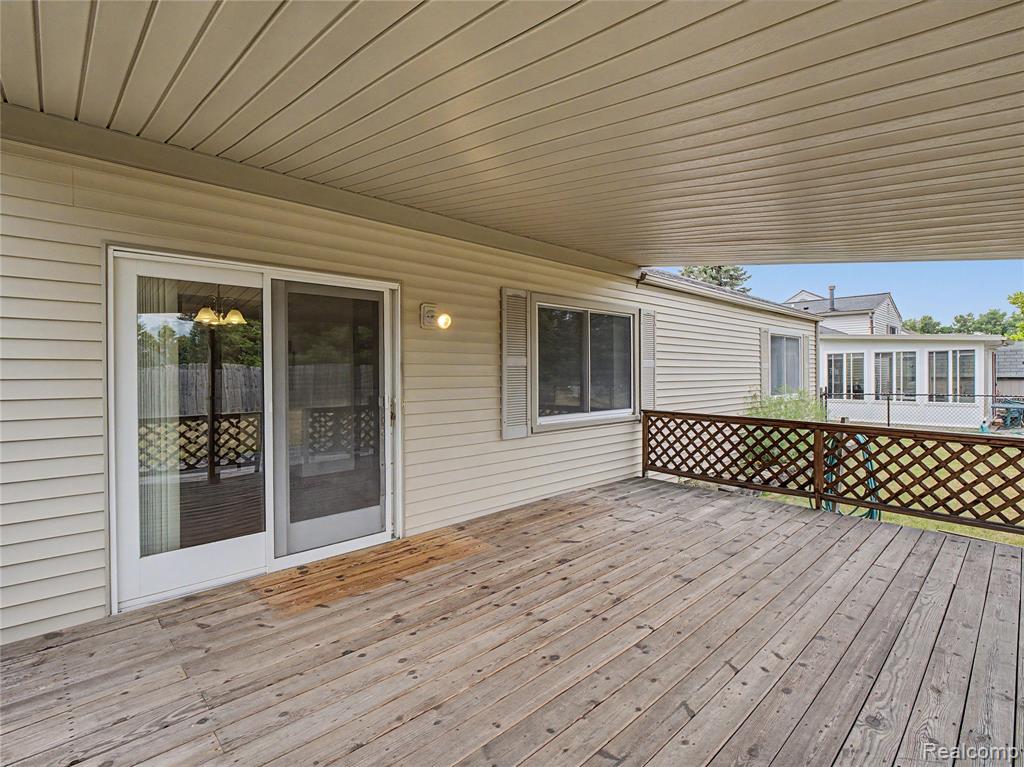 main property photo 39