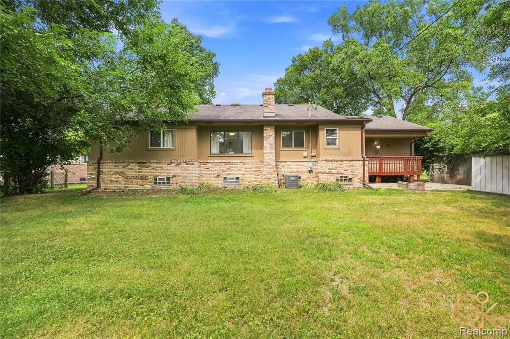 main property photo 36