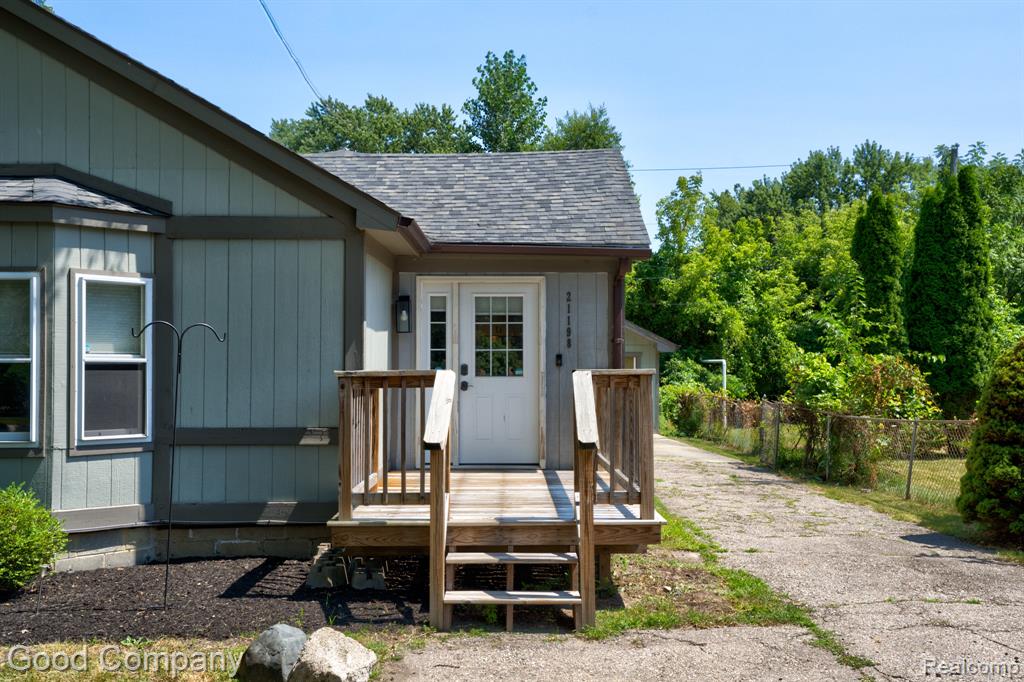 main property photo 49