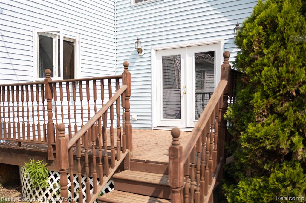main property photo 10
