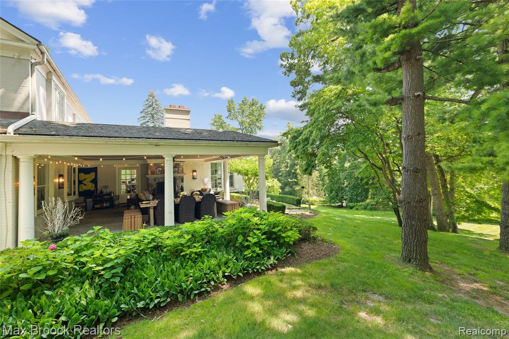 main property photo 44