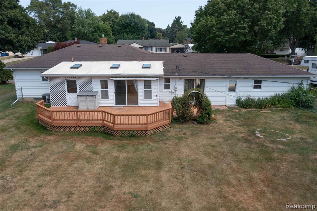 main property photo 42