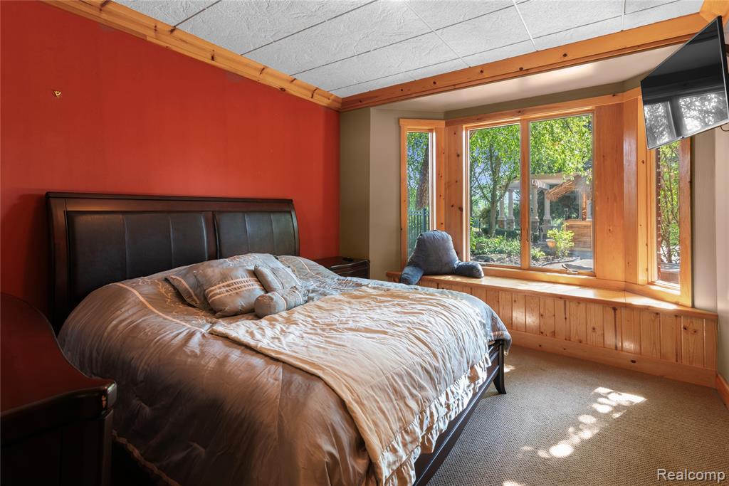 main property photo 61