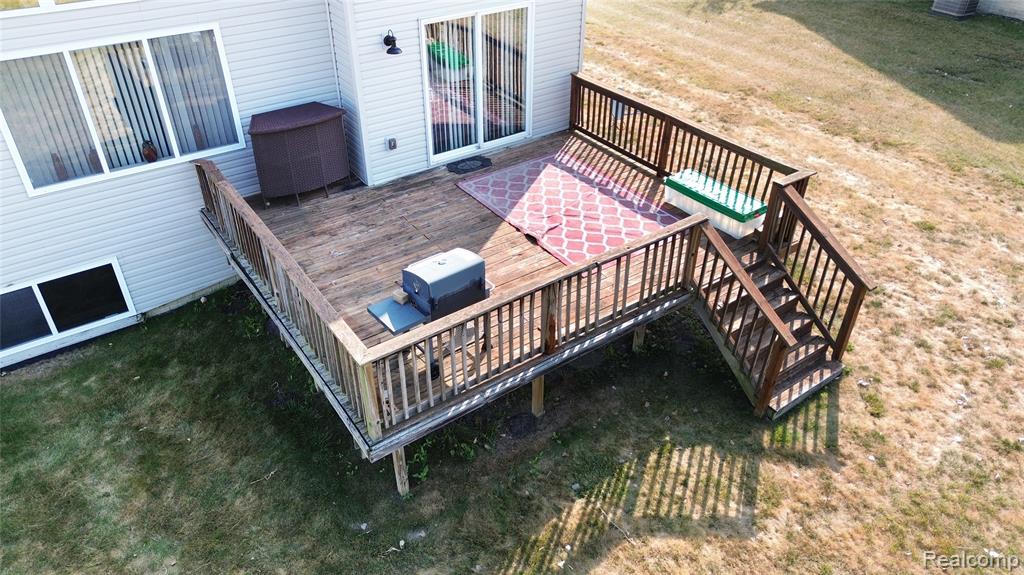 main property photo 19