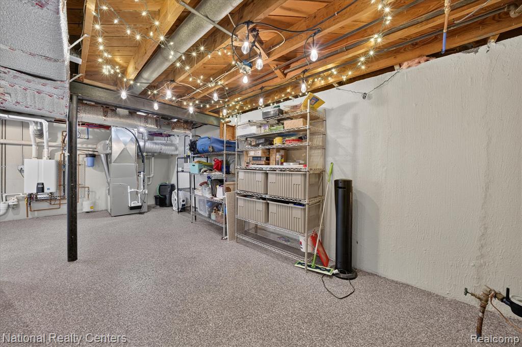main property photo 57