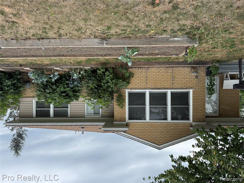 main property photo 57