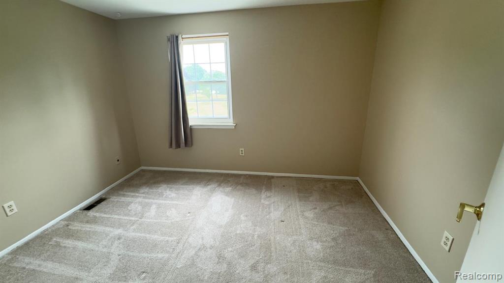 property viewer photo 28