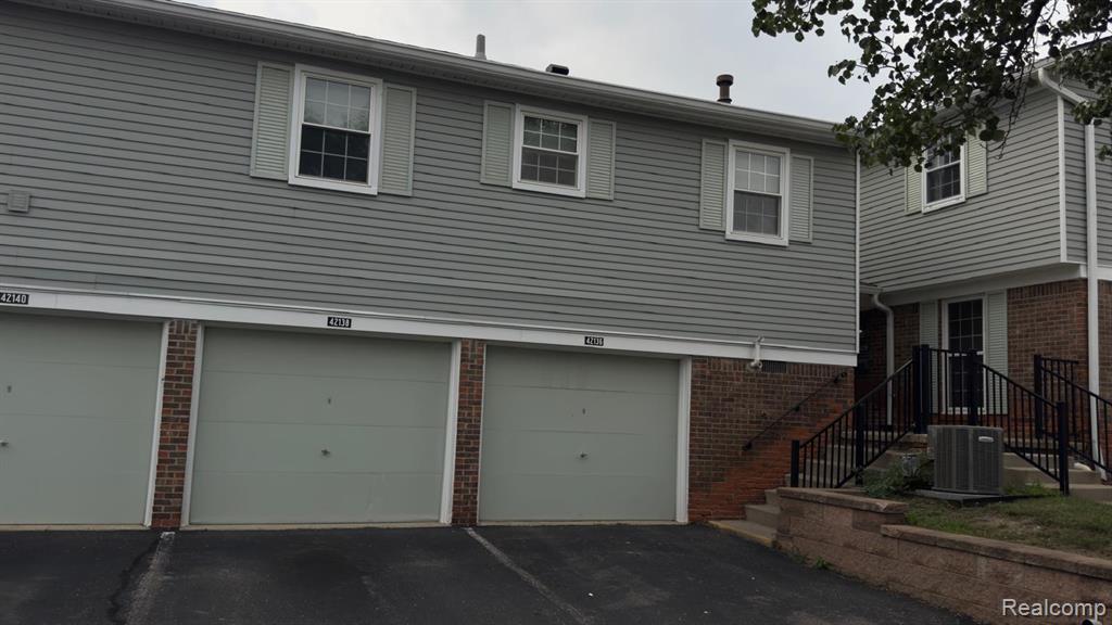 property viewer photo 3