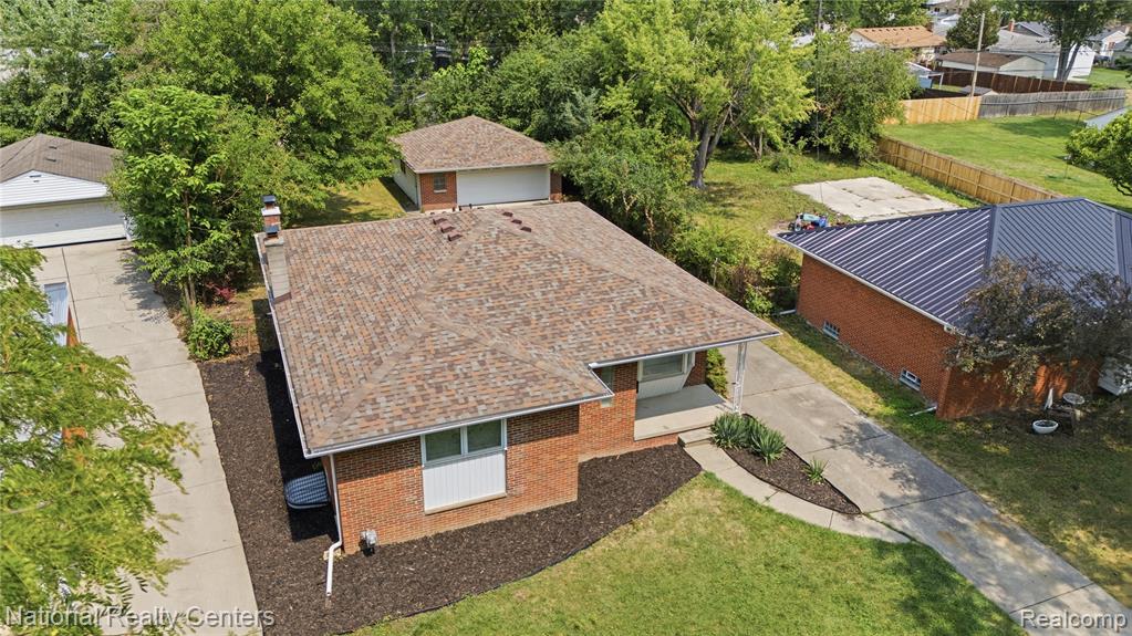 property viewer photo 31