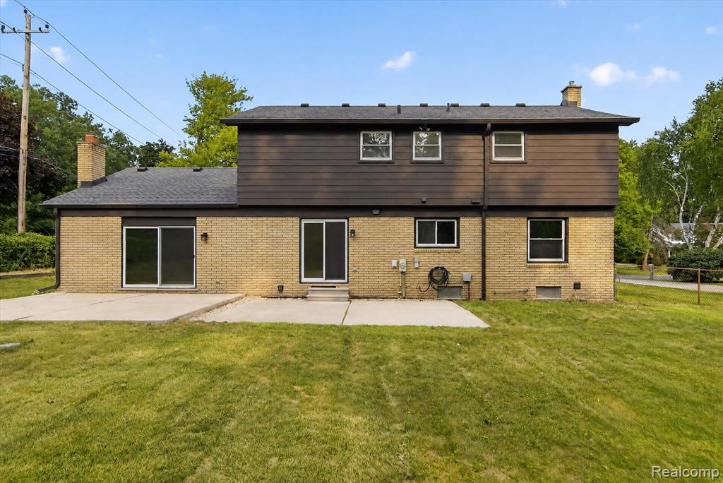 main property photo 49