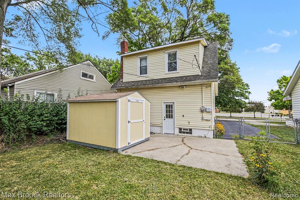 main property photo 2