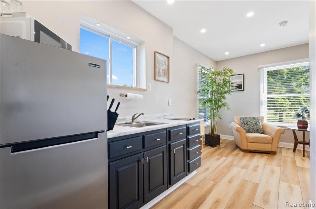 property viewer photo 17