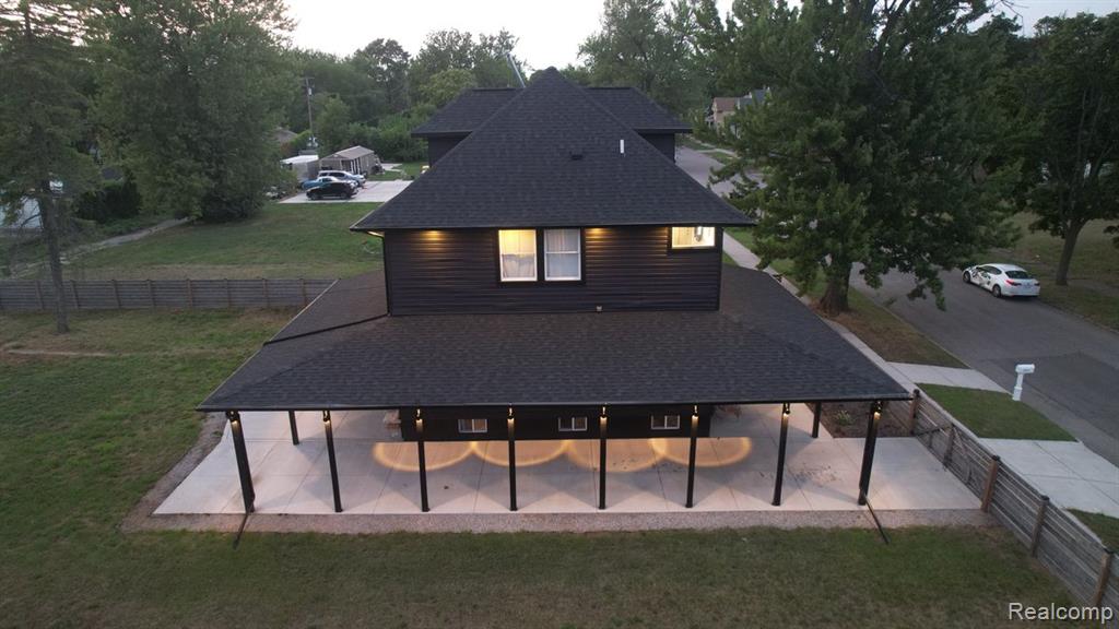 property viewer photo 3