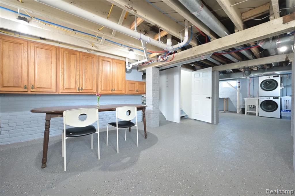 property viewer photo 46