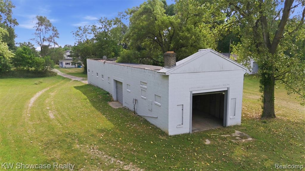 main property photo 81
