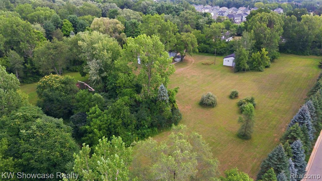 main property photo 98