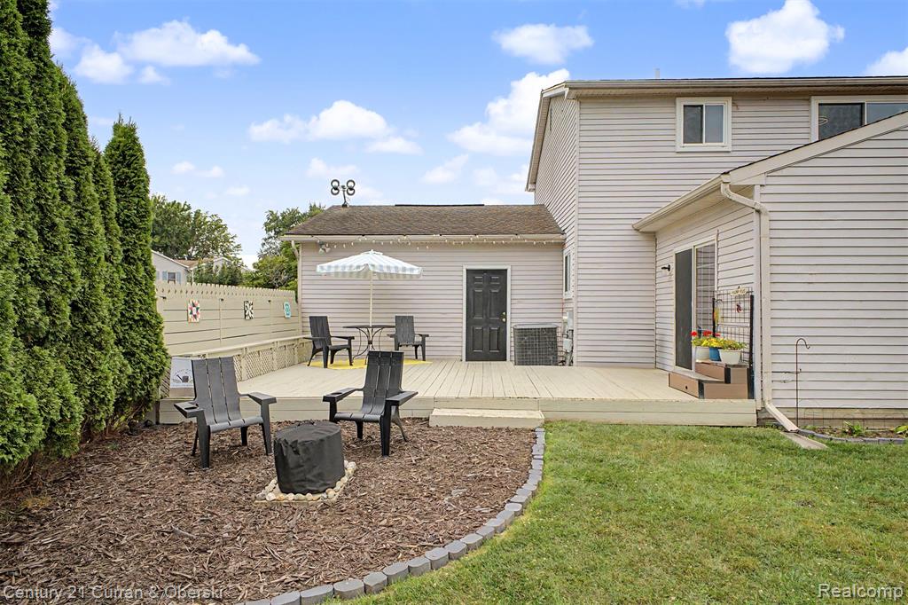 main property photo 24
