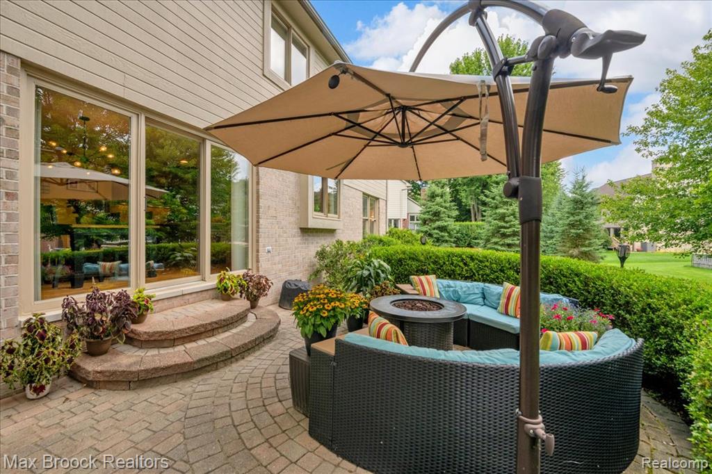 main property photo 49