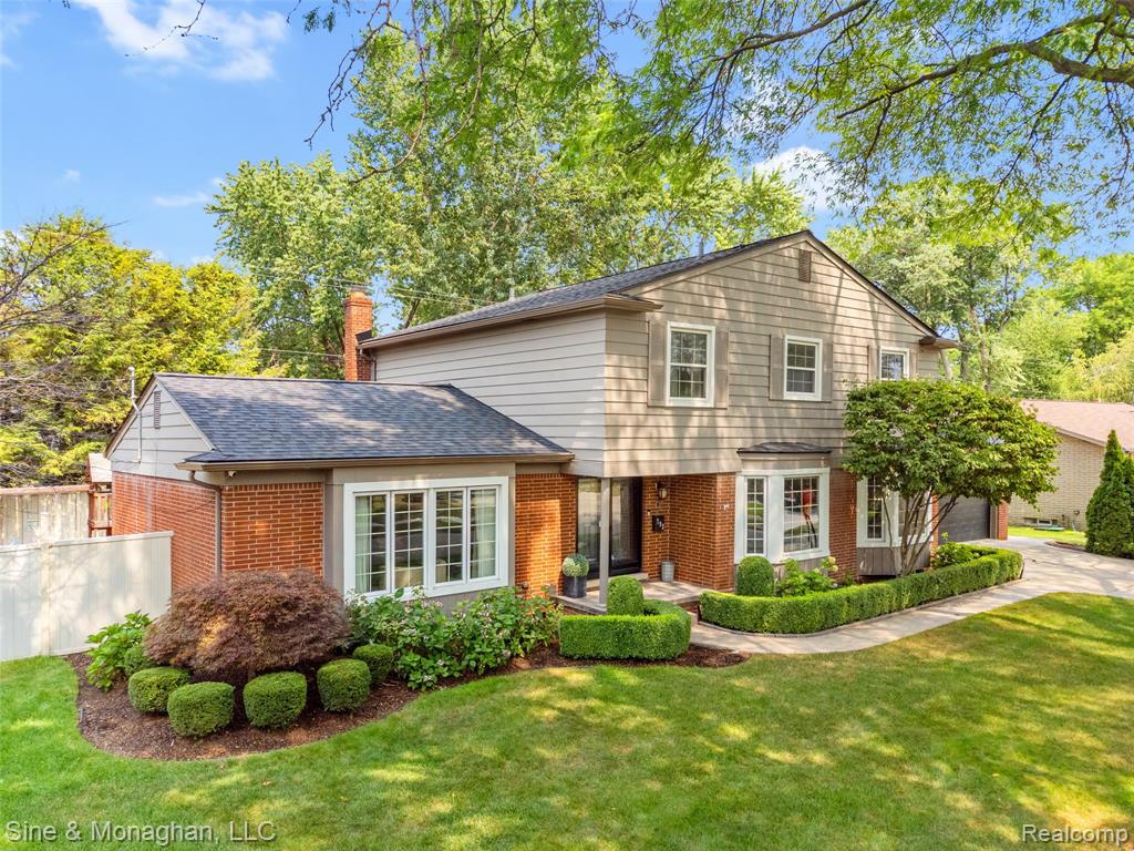 main property photo 48