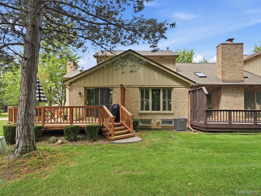 main property photo 35
