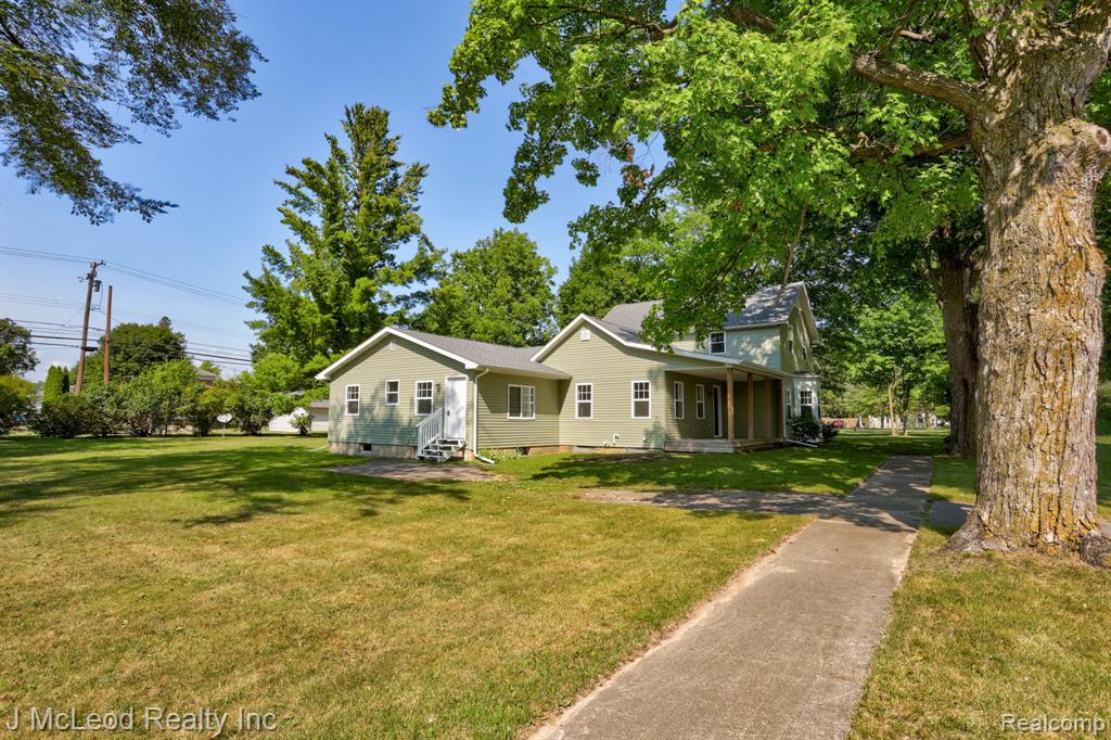 main property photo 63