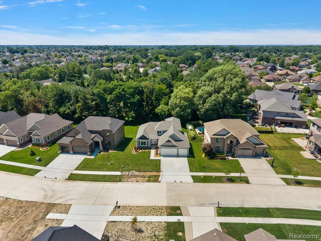 main property photo 60