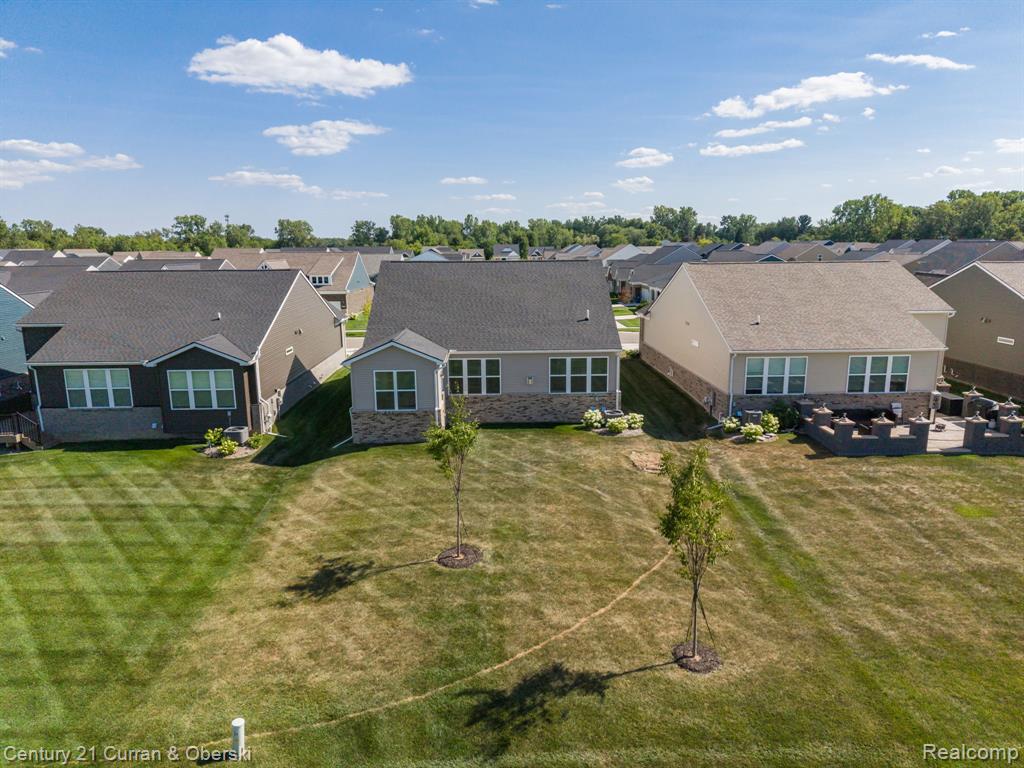 main property photo 49