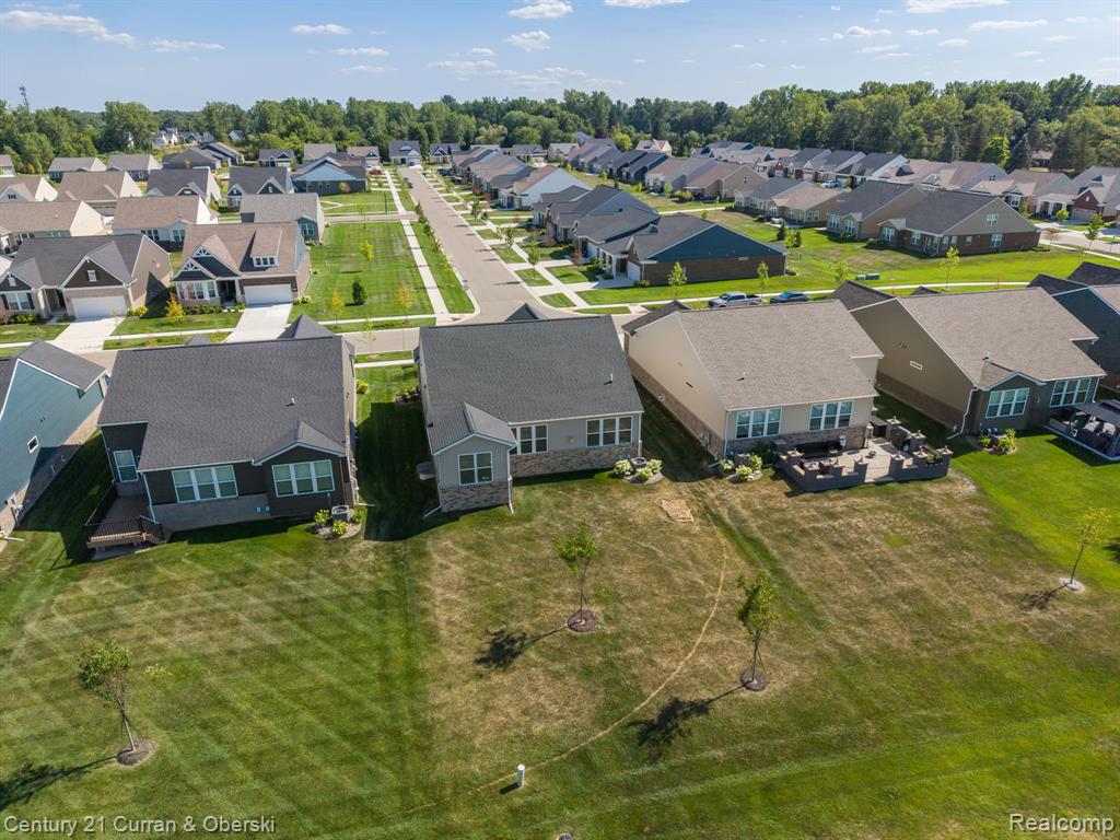 main property photo 51