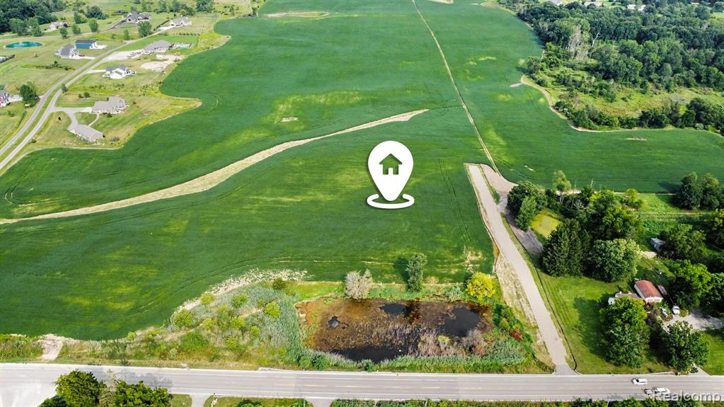 main property photo 18