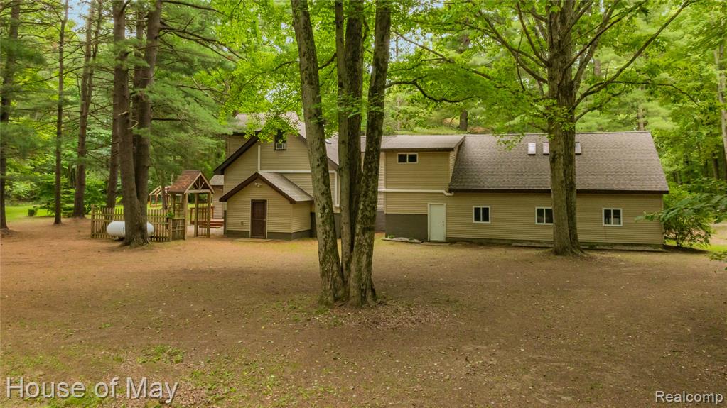 main property photo 66