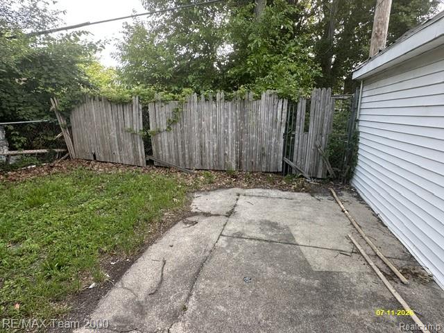 main property photo 4