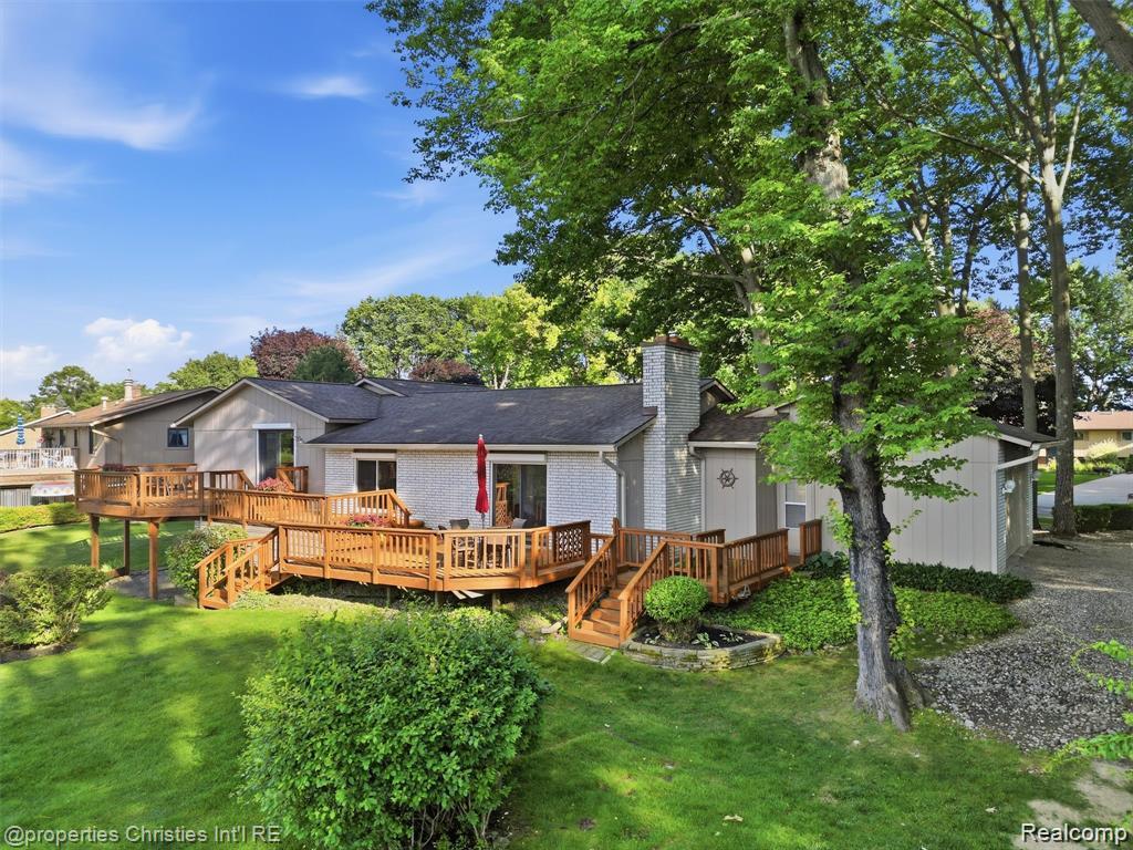 main property photo 43