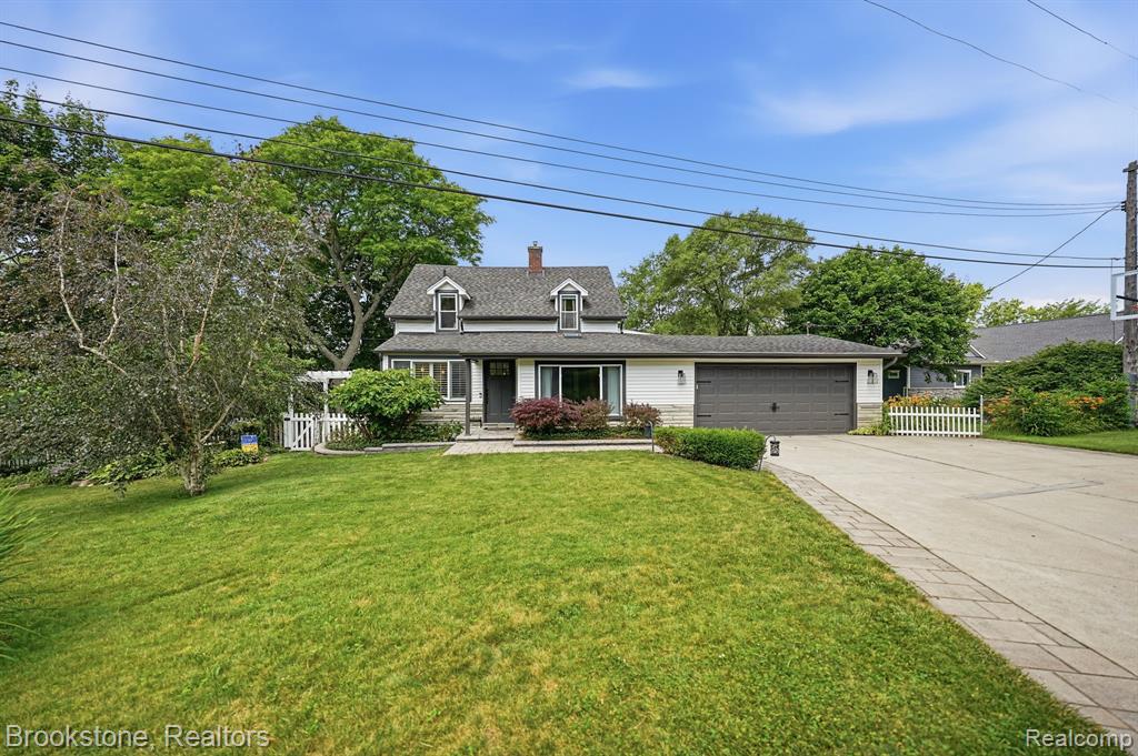 main property photo 1