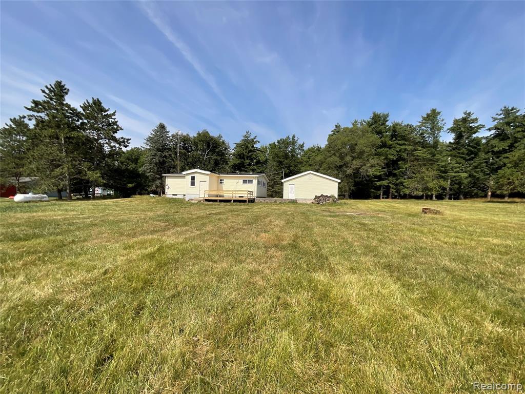 main property photo 33