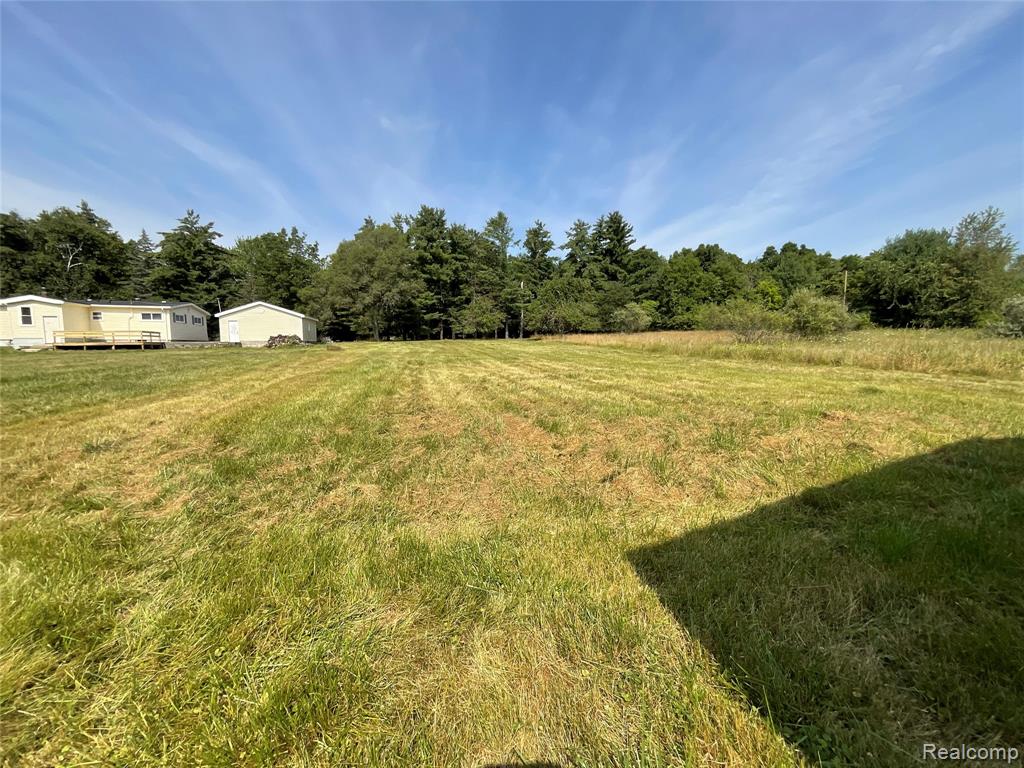 main property photo 37