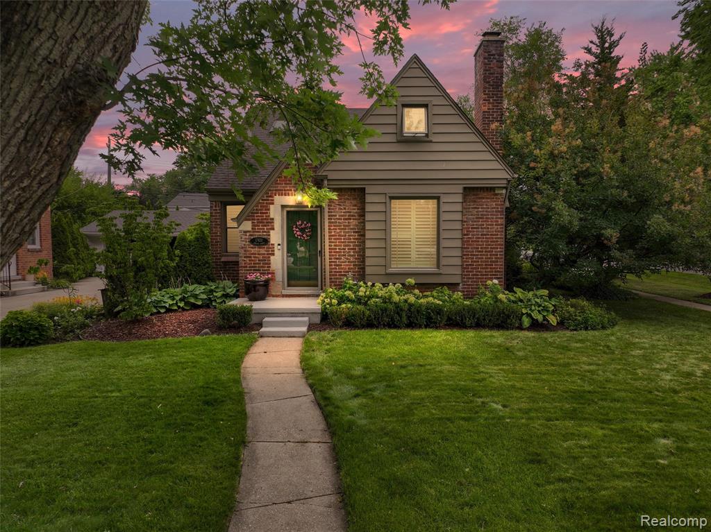 main property photo 1