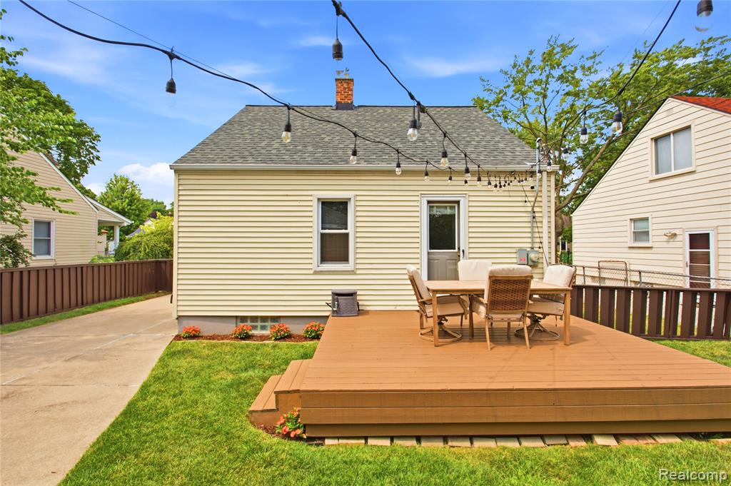 main property photo 42