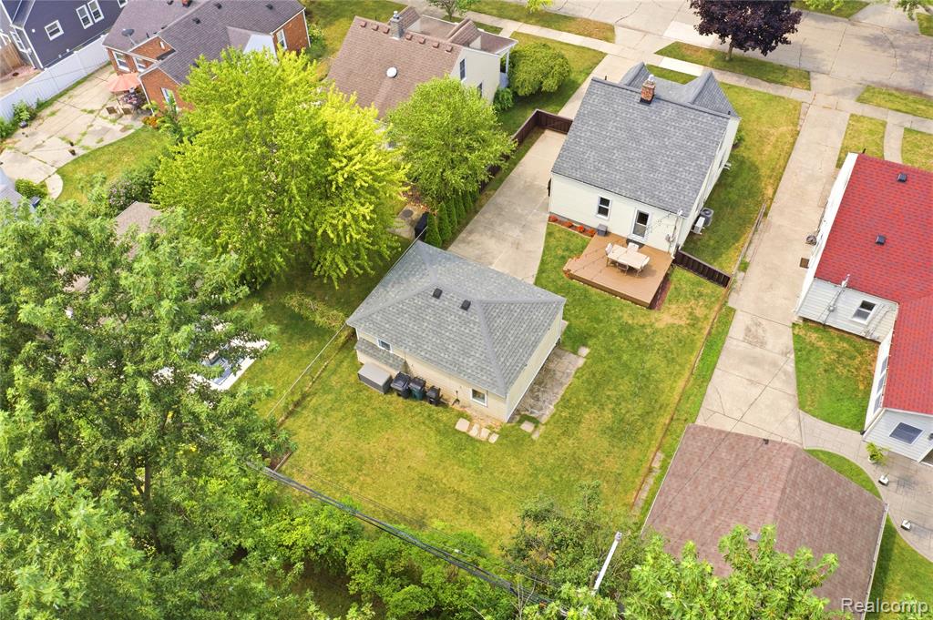 main property photo 61