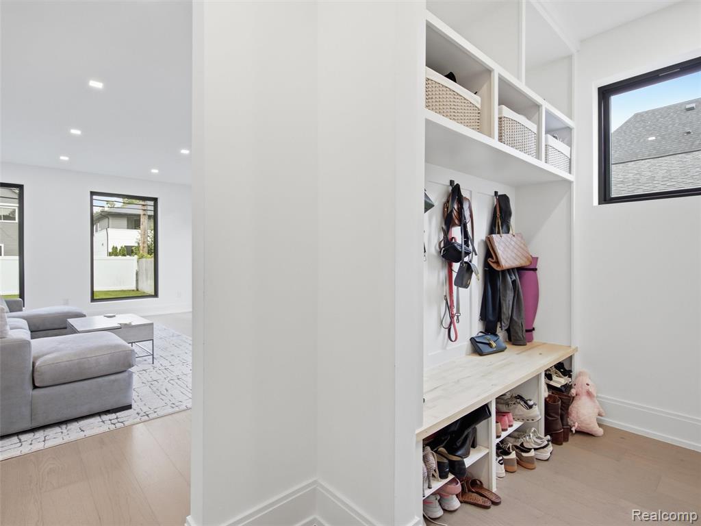 main property photo 56