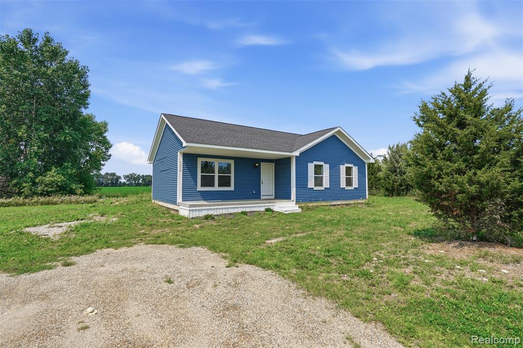 main property photo 26