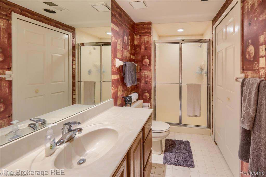 main property photo 71