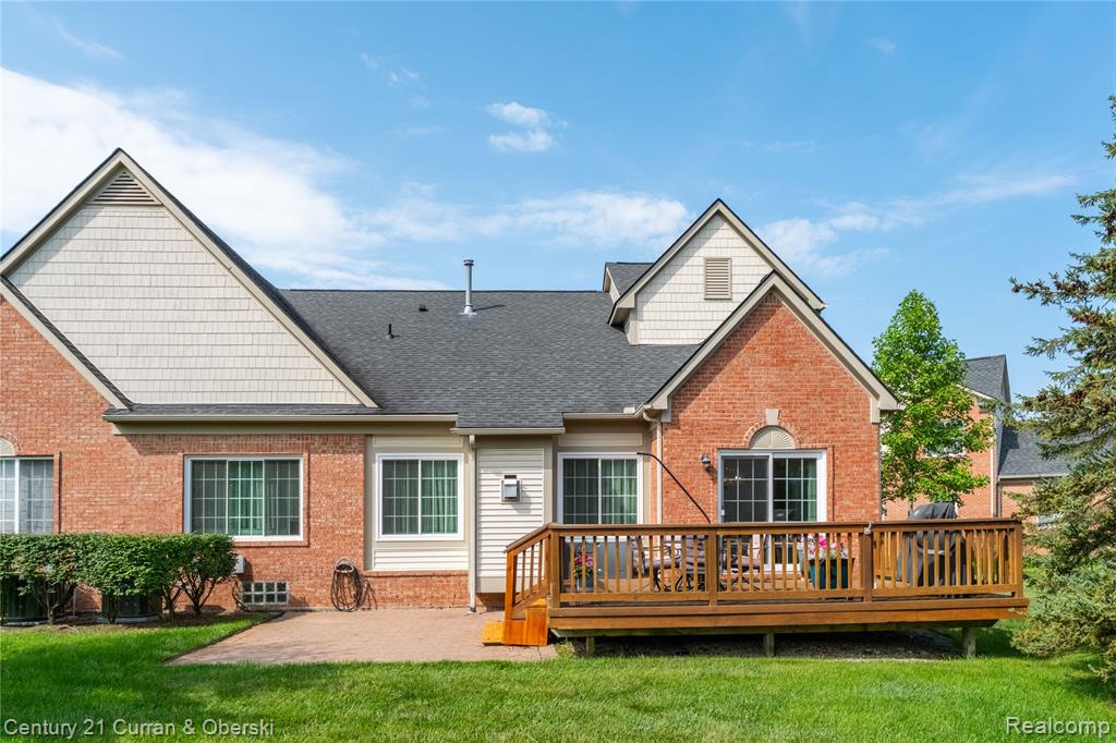 main property photo 40