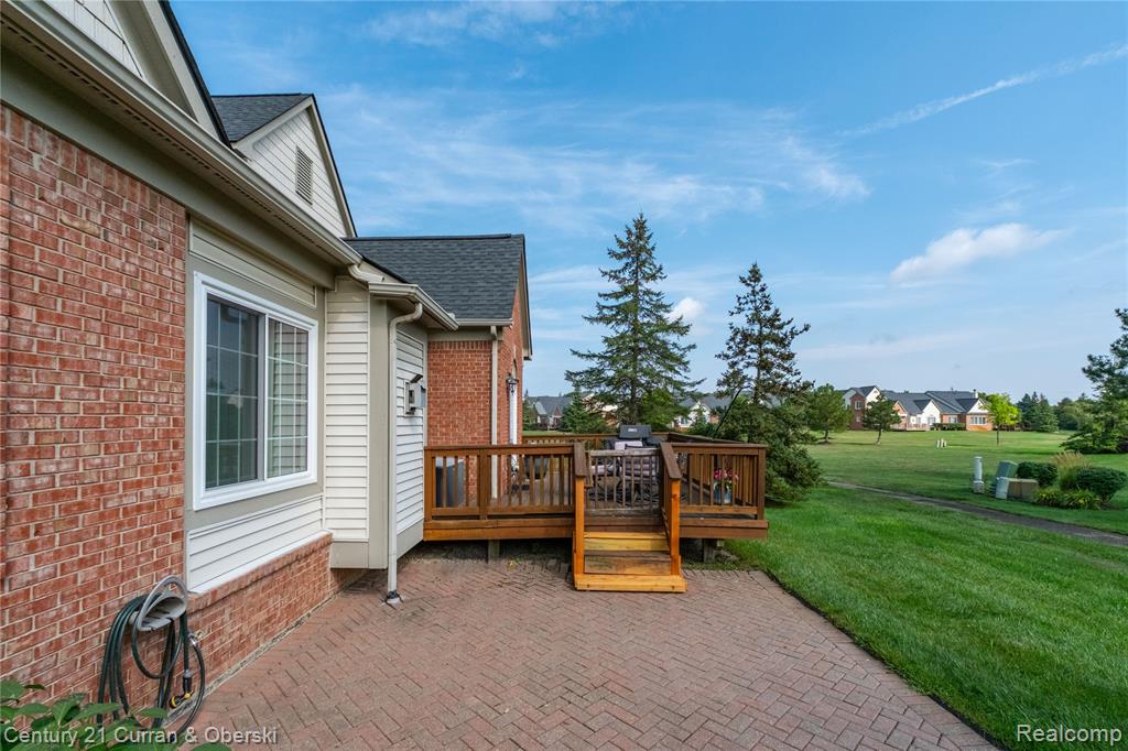main property photo 43