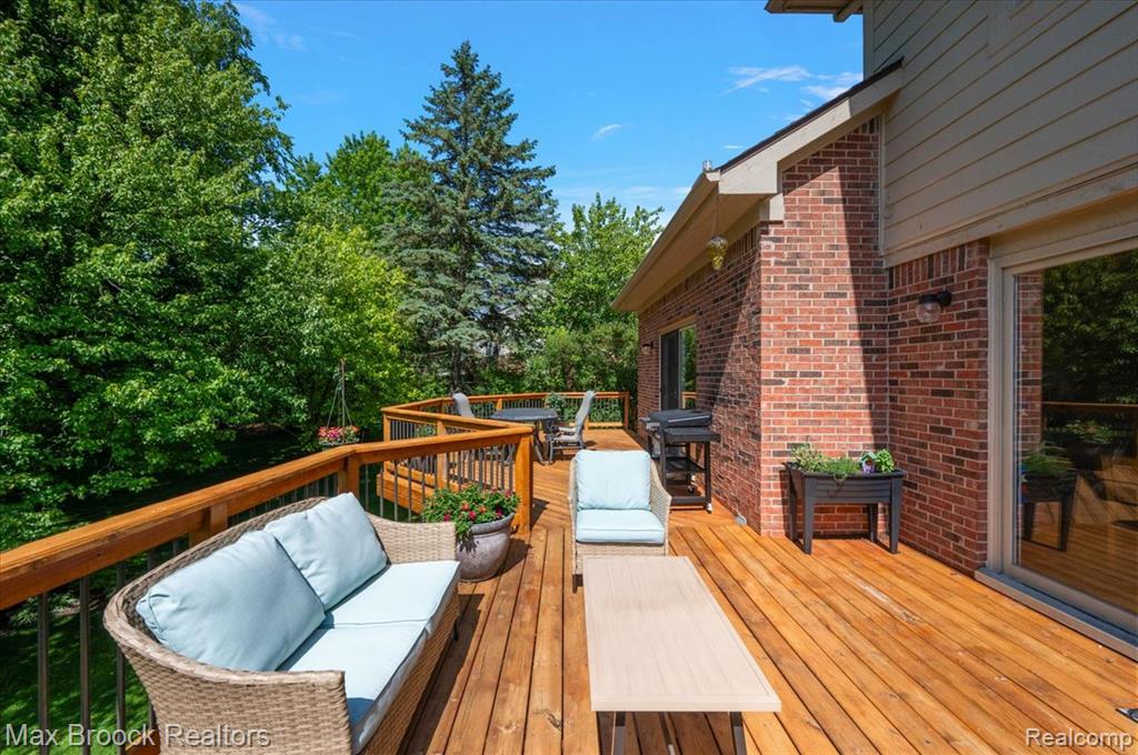 main property photo 66