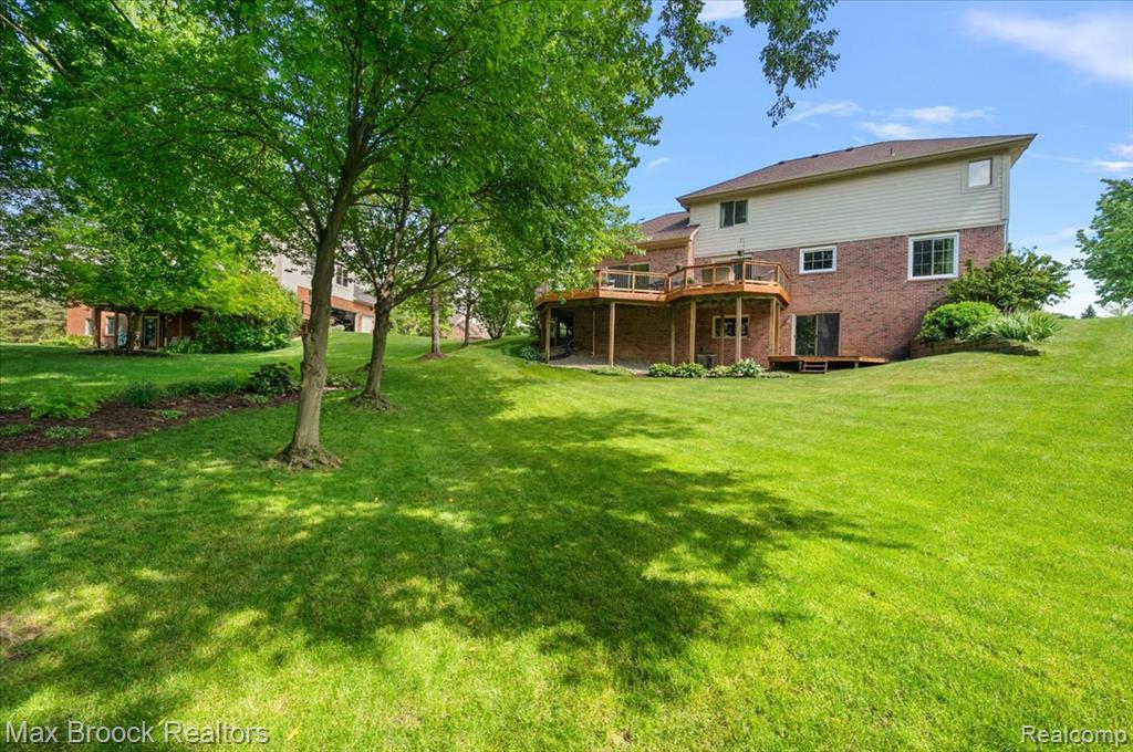 main property photo 70