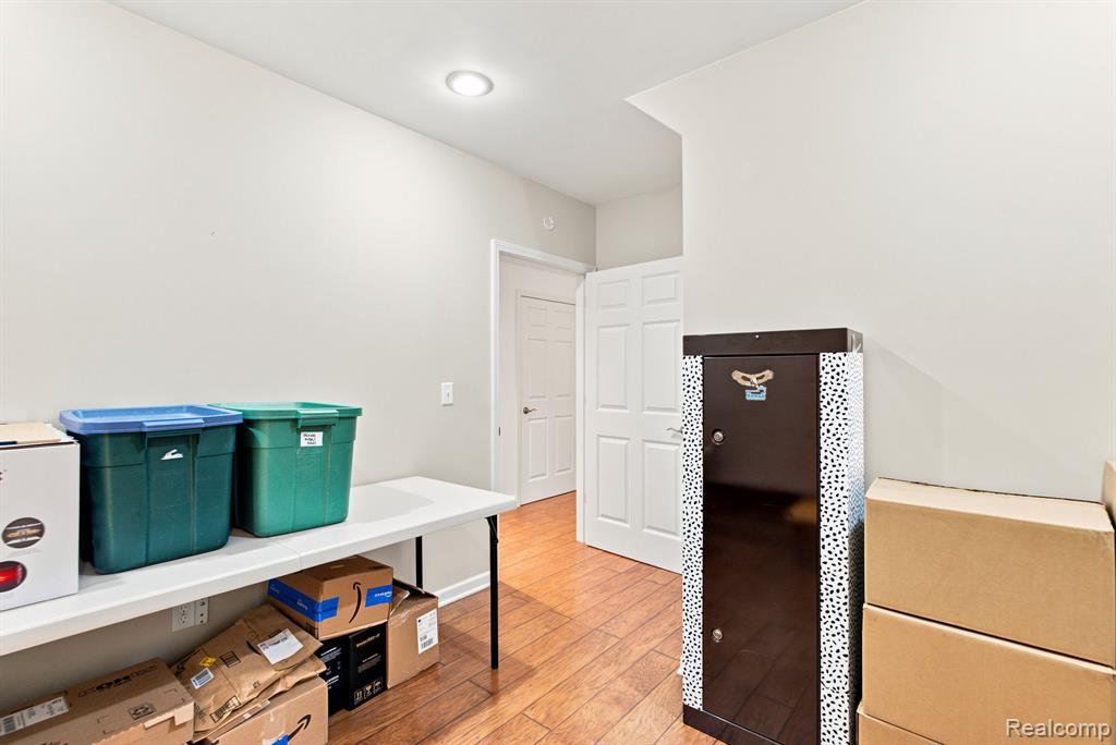 main property photo 58