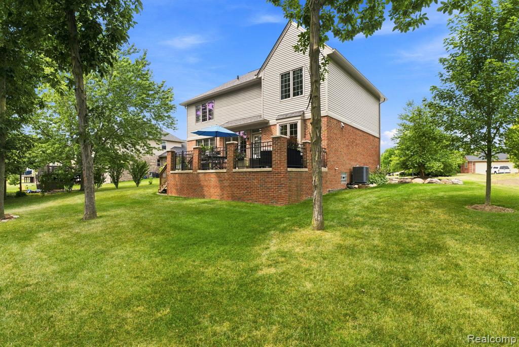 main property photo 67