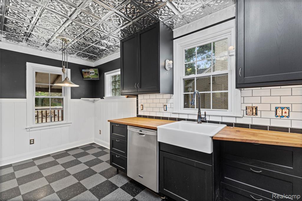 property viewer photo 15