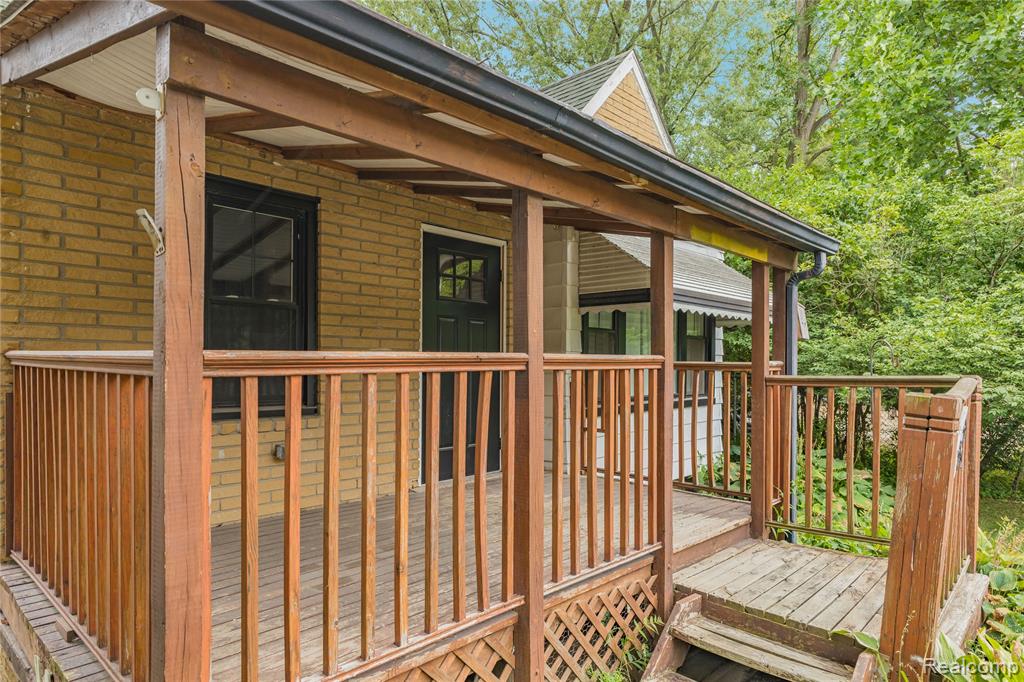 property viewer photo 2
