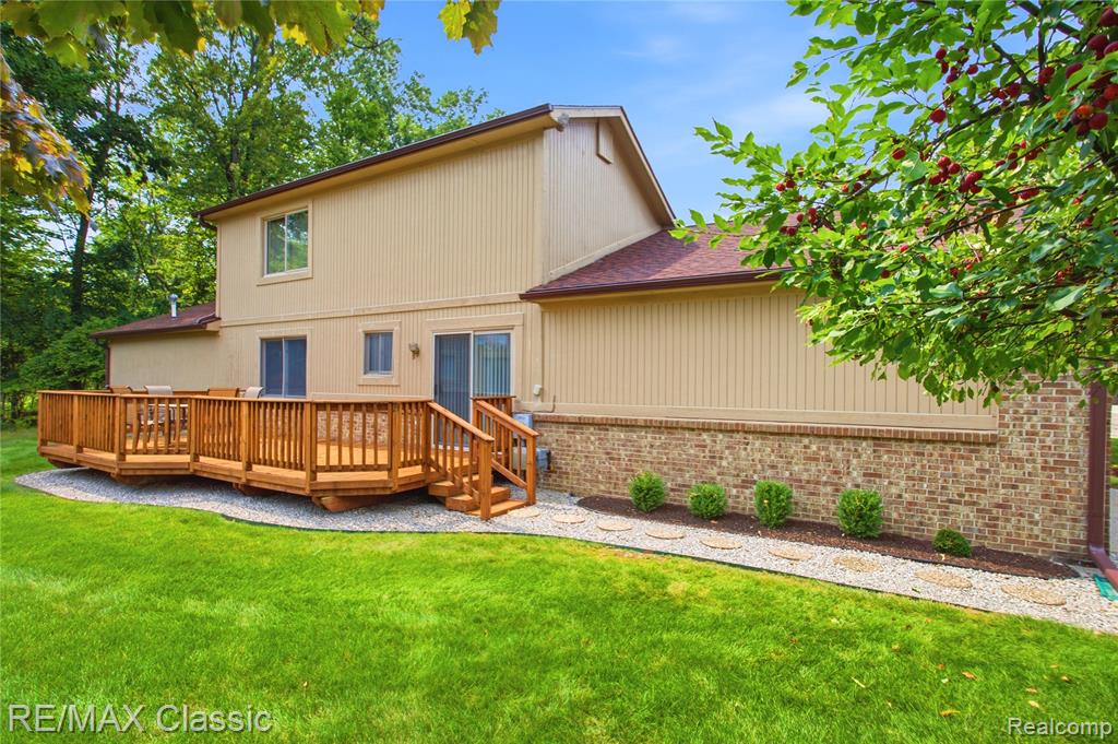 main property photo 38